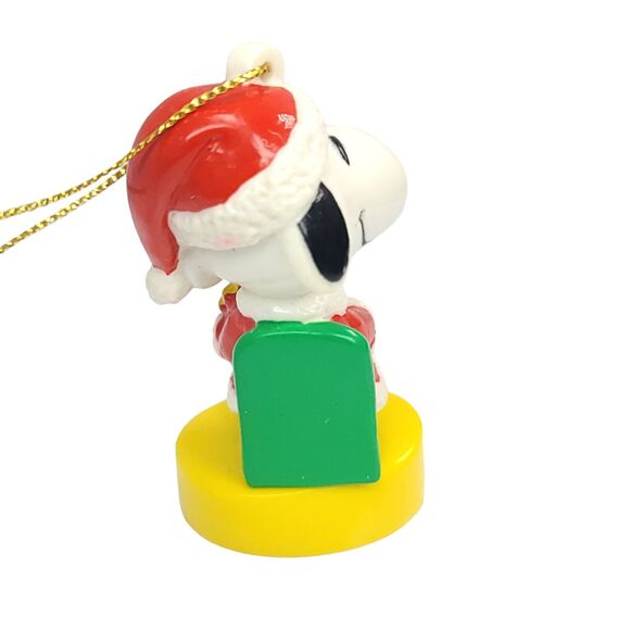 Vintage Snoopy as Santa for Woodstock Peanuts PVC Ornament Christmas Wish 90s - Picture 4 of 6